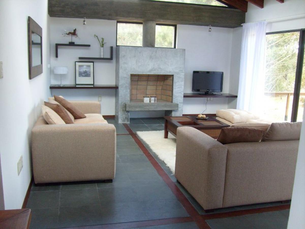 5 bedrooms House in Maldonado, Uruguay No. 9651