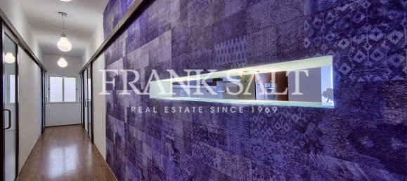 3 bedrooms Apartment in Saint Julian's, Malta No. 10153 14