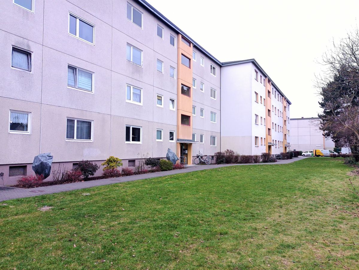 1 غرف نوم شقة في Falkenhagener Feld, Germany رقم 65951