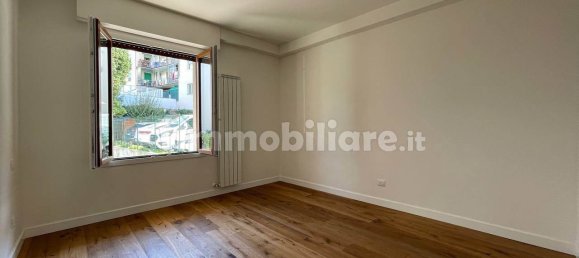 2 bedrooms Apartment in Florence, Italy No. 272580 6