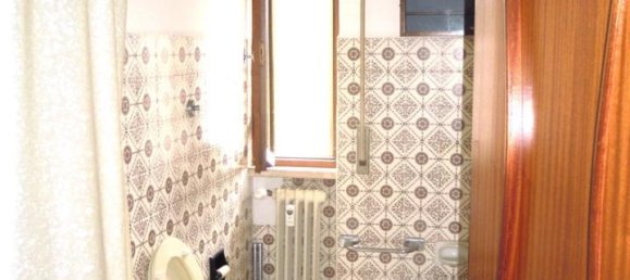 6 rooms Apartment in Rome, Italy No. 38542 26