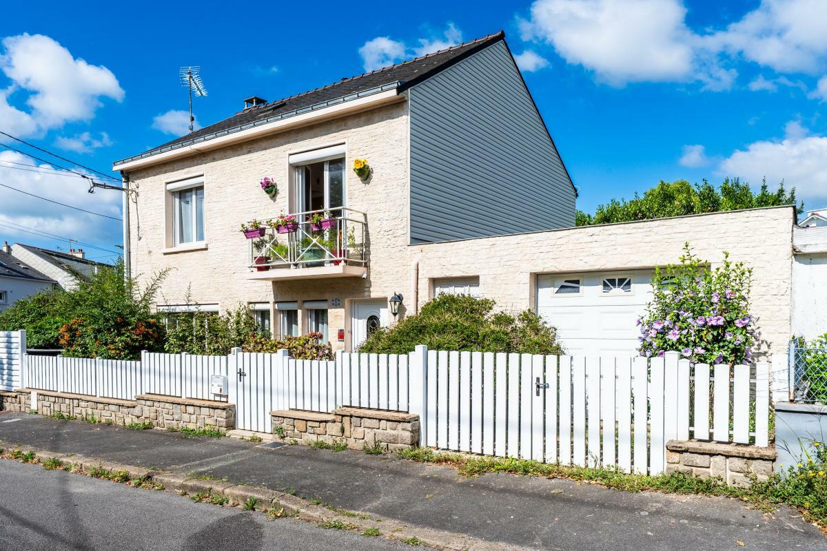 4 bedrooms House in Saint-Nazaire, France No. 299984