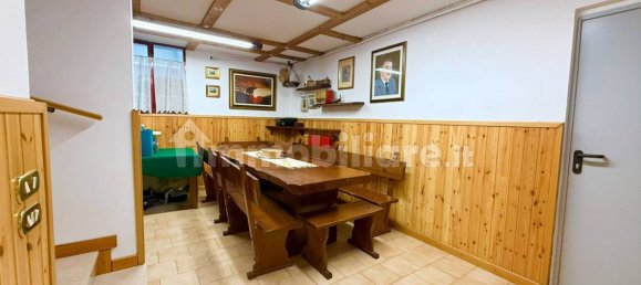 3 bedrooms Villa in Carate Brianza, Italy No. 275285 18