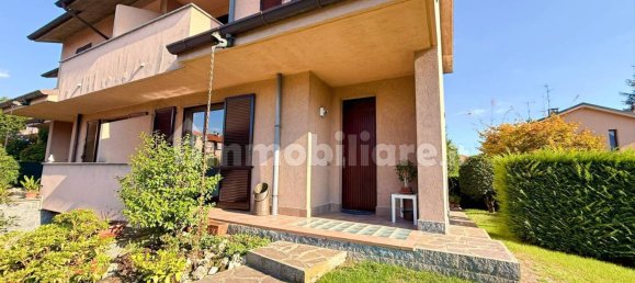 3 bedrooms Villa in Carate Brianza, Italy No. 275285 5