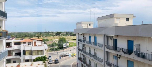 4 rooms Apartment in Triggiano, Italy No. 21686 24