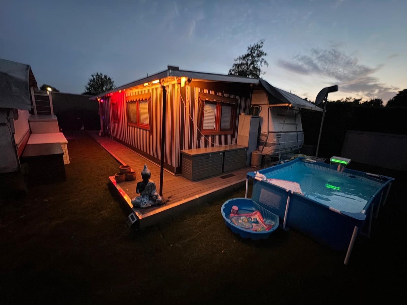 Parkplatz in Mettmann, Germany, Nr. 363935