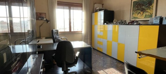 13 rooms Apartment in Latina, Italy No. 230127 20