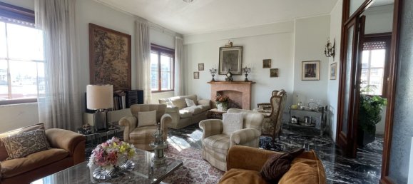 13 rooms Apartment in Latina, Italy No. 230127 12