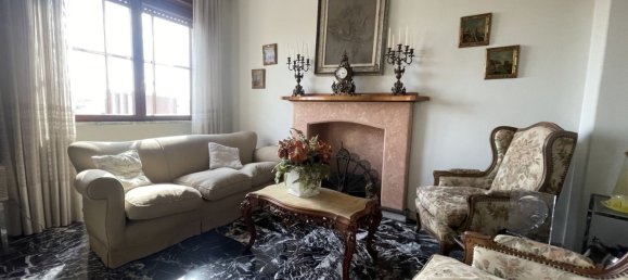 13 rooms Apartment in Latina, Italy No. 230127 9