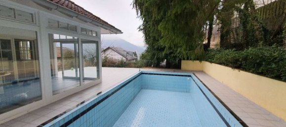 5 bedrooms Villa in Bergstrase, Germany No. 271553 3