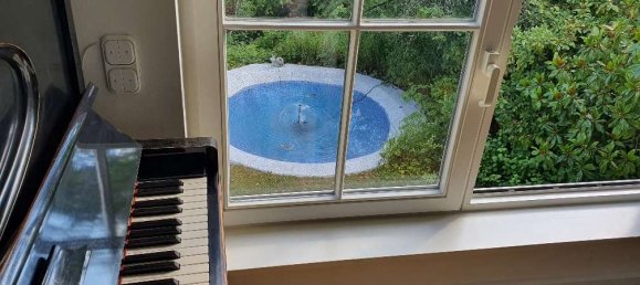 5 bedrooms Villa in Bergstrase, Germany No. 271553 4