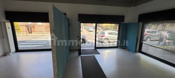 4-Zimmer Gewerbliche Immobilie in Monza, Italy, Nr. 283571 4