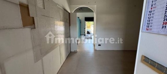 4-Zimmer Gewerbliche Immobilie in Monza, Italy, Nr. 283571 5
