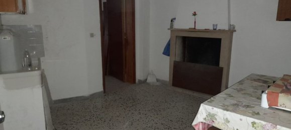 Casa de 5 habitaciónes en Carpineto Sinello, Italy No. 41810 13