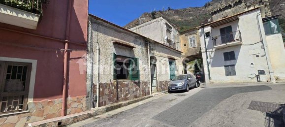 1 bedroom Apartment in Naples, Italy No. 313537 2