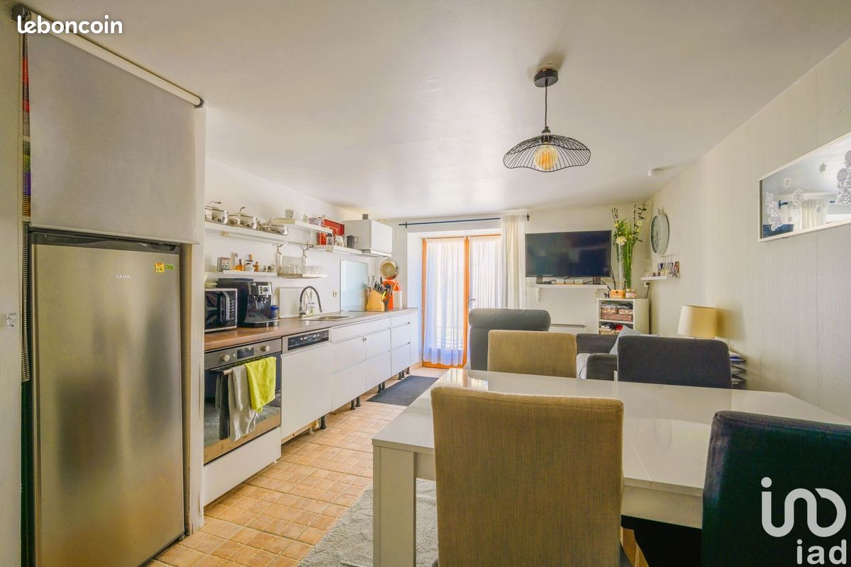 2 Schlafzimmer Haus in Crugny, France, Nr. 72002