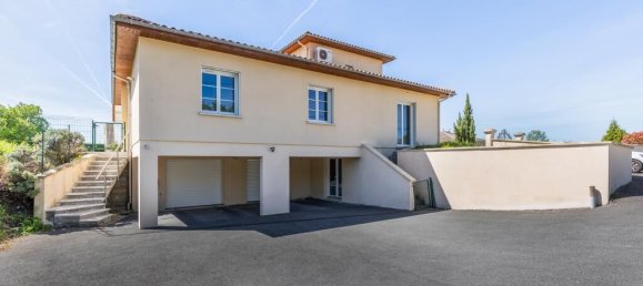 5 bedrooms House in Charente, France No. 328847 4