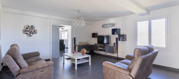 5 bedrooms House in Charente, France No. 328847 6