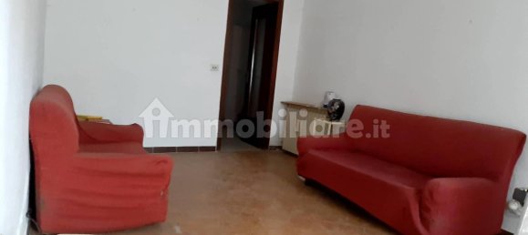 2 bedrooms House in Front, Italy No. 55477 4