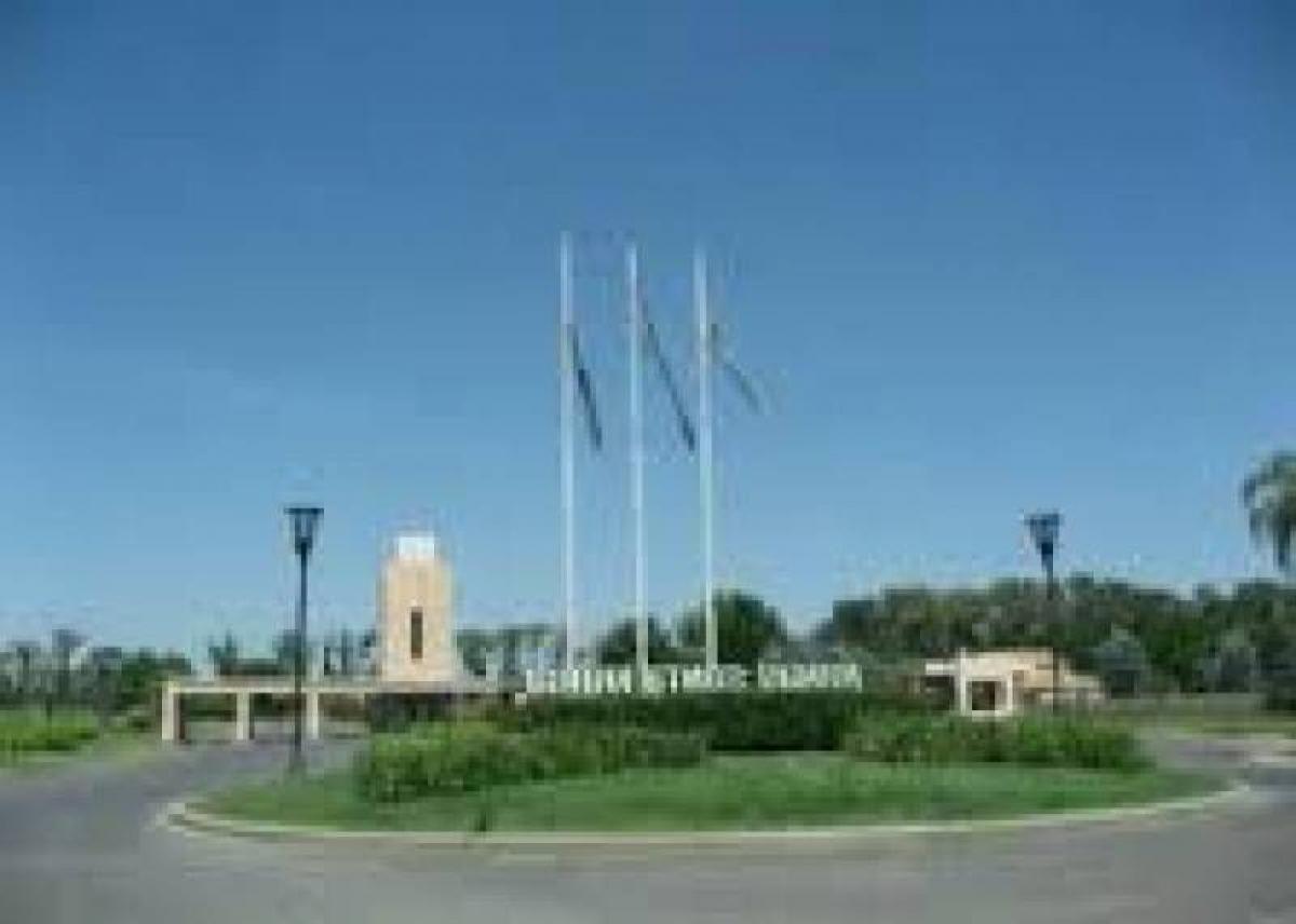  قطعة أرض في Escobar, Argentina رقم 41055