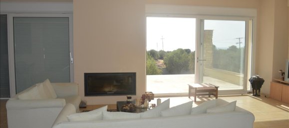 Propiedad de 4 dormitorios en Loutraki, Greece No. 6705 2