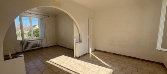 3 bedrooms House in Nogent-sur-Oise, France No. 363582 2