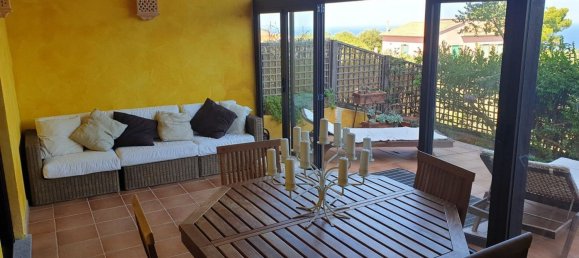 5 rooms Duplex in Trinità d'Agultu e Vignola, Italy No. 212359 2