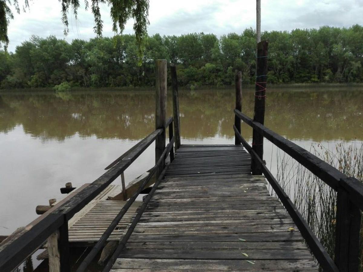 2 Schlafzimmer Gewerbliche Immobilie in Tigre, Argentina, Nr. 105244