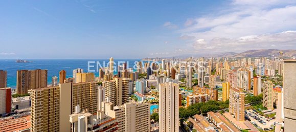 Ático de 3 dormitorios en Benidorm, Spain No. 177196 35