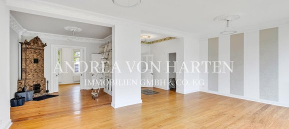 Здание с 8 комнатами в Вандсбек, Германия № 321384 6