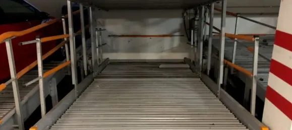  موقف سيارات في Freiburg im Breisgau, Germany رقم 33115 8