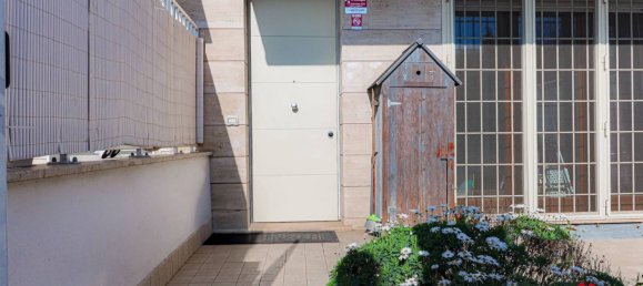 1 bedroom Apartment in Rome, Italy No. 205991 24