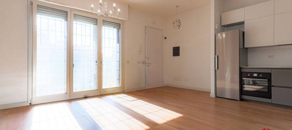 1 bedroom Apartment in Rome, Italy No. 205991 4