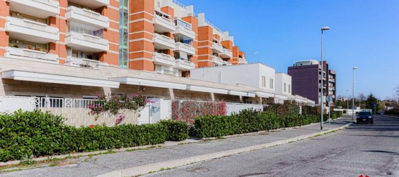 1 bedroom Apartment in Rome, Italy No. 205991 32