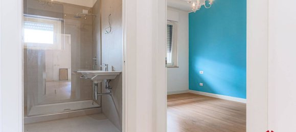 1 bedroom Apartment in Rome, Italy No. 205991 8