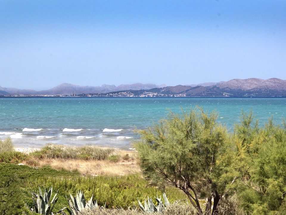 Villa de 5 dormitorios en Santa Margalida, Spain No. 277029