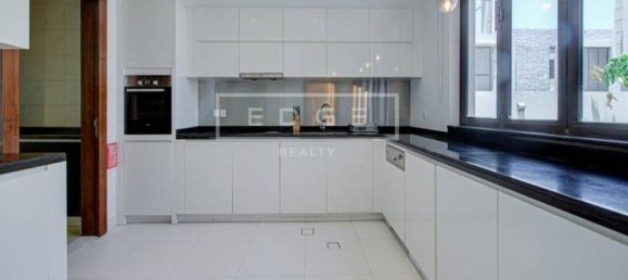 4 غرف نوم فيلا في دبي, UAE رقم 8337 4