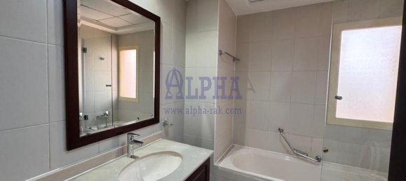 5 Schlafzimmer Villa in Al Hamra Village, UAE, Nr. 120137 17