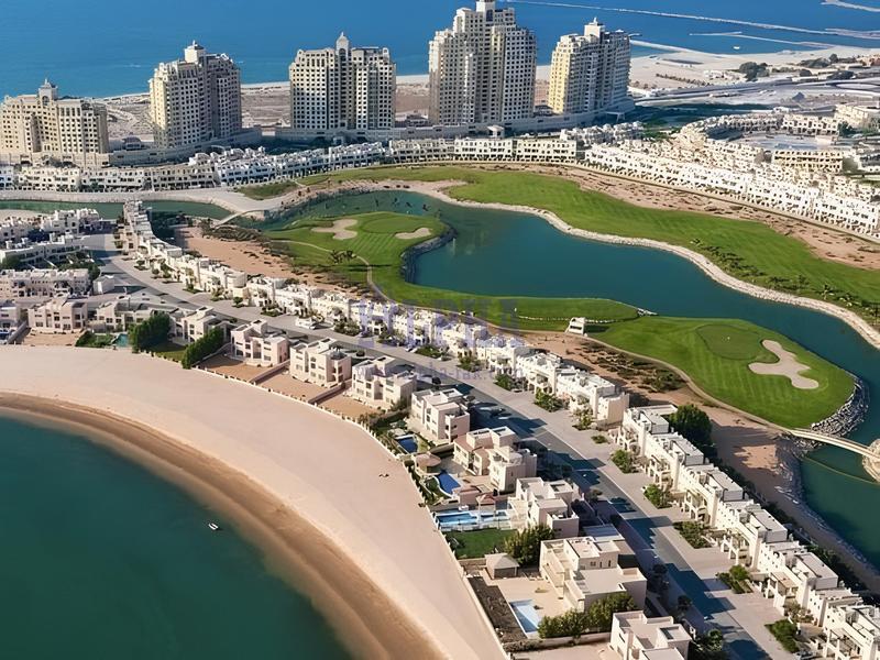 5 Schlafzimmer Villa in Al Hamra Village, UAE, Nr. 120137