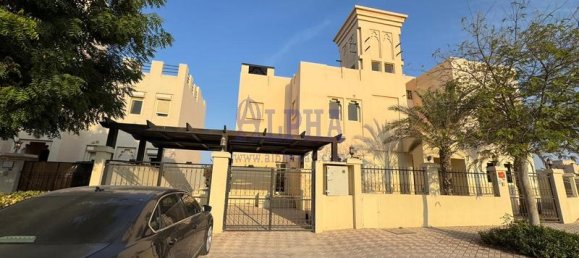 5 Schlafzimmer Villa in Al Hamra Village, UAE, Nr. 120137 2