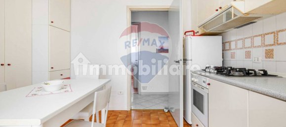 Apartamento T2 em Busto Arsizio, Italy N.º 343466 10