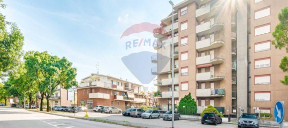 Apartamento T2 em Busto Arsizio, Italy N.º 343466 3