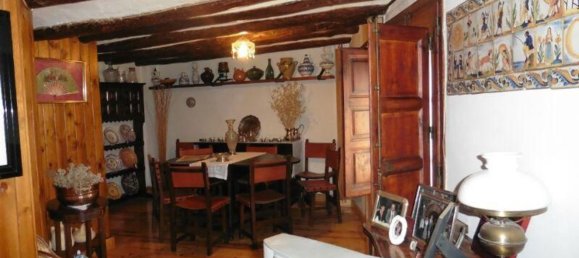 4 Schlafzimmer Haus in Chartered Community of Navarre, Spain, Nr. 37273 11
