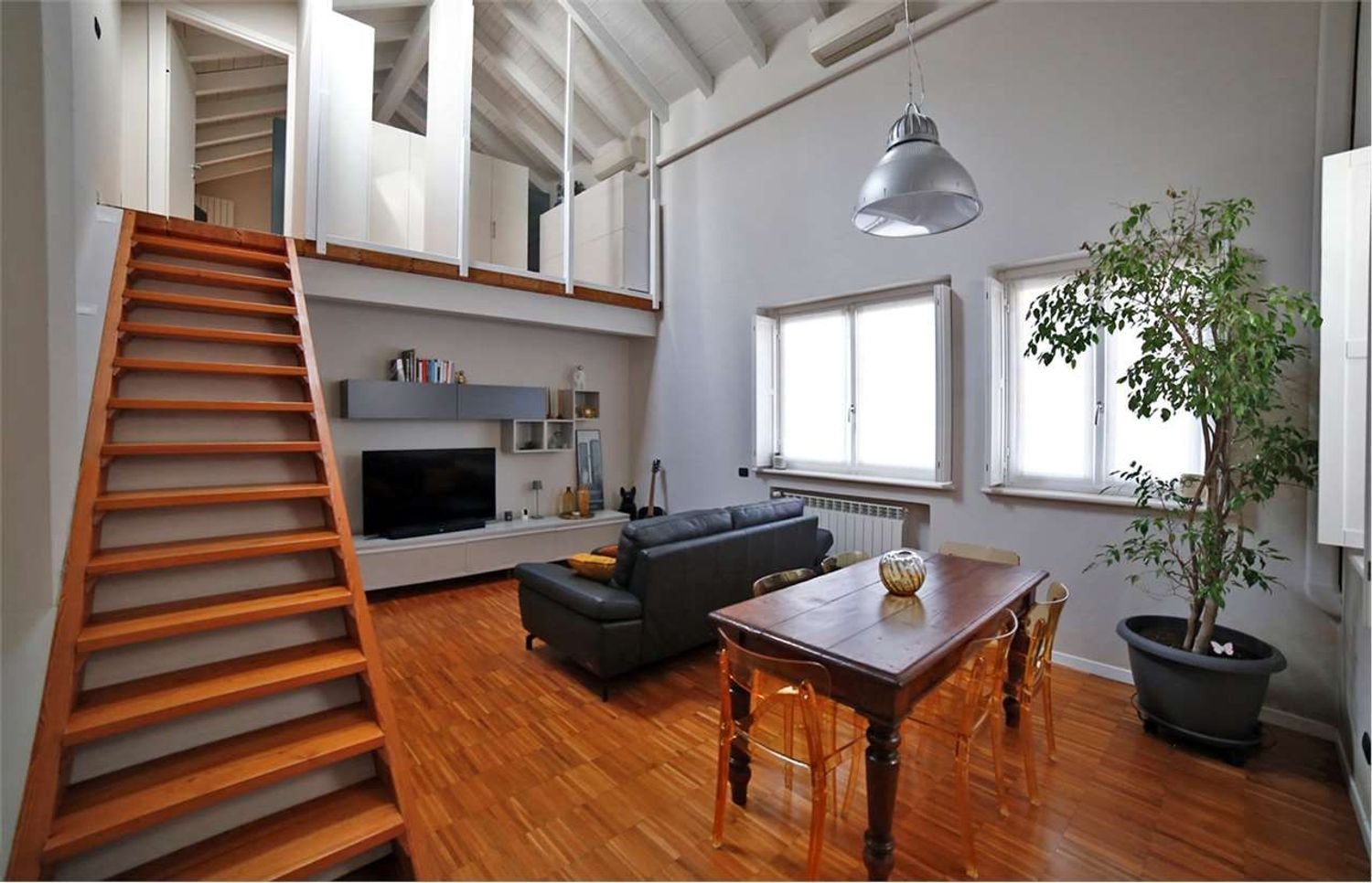 2 rooms Apartment in Macherio, Italy No. 5507