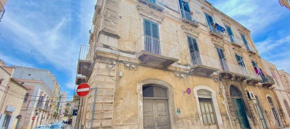 Apartamento de 4 habitaciónes en Bitonto, Italy No. 21310 33