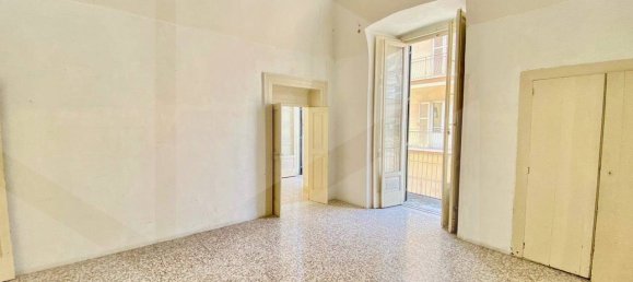 Apartamento de 4 habitaciónes en Bitonto, Italy No. 21310 12