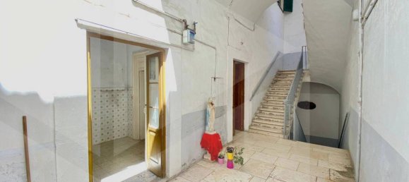 Apartamento de 4 habitaciónes en Bitonto, Italy No. 21310 31