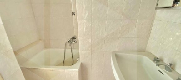 Apartamento de 4 habitaciónes en Bitonto, Italy No. 21310 30