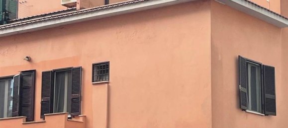 3غرفة شقة في Rome, Italy رقم 101980 2