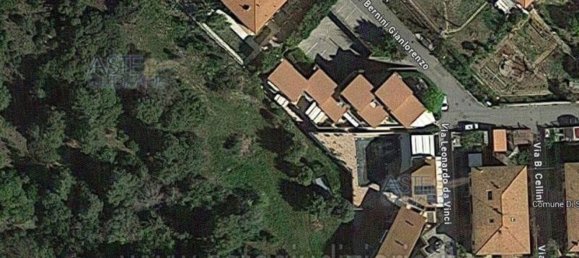 2-salle Appartement à San Vincenzo, Italy No. 41696 6